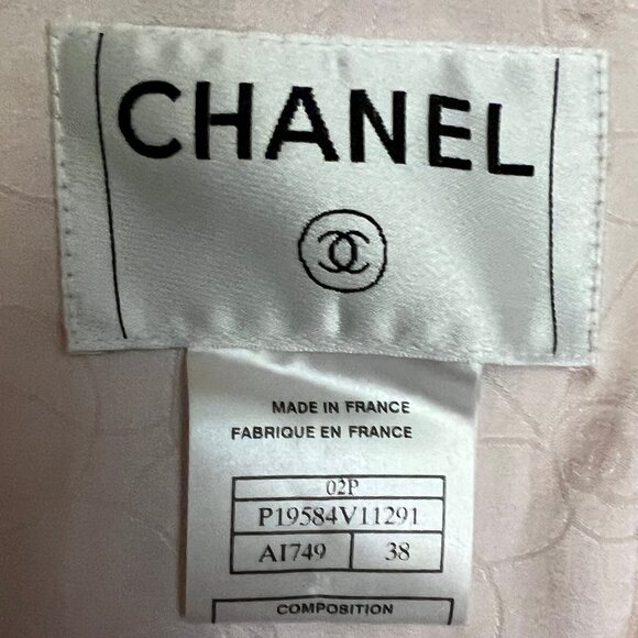 Authentic Chanel Vintage 02P Pale Pink Bouclé Tweed Zip Jacket - Size 38 - Picture 9 of 15